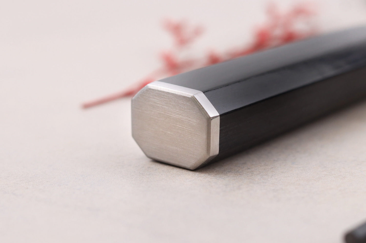 Couteau kengata santoku 16cm japonais Sakai Takayuki Grand Chef Seigaiha Damas 45 couches