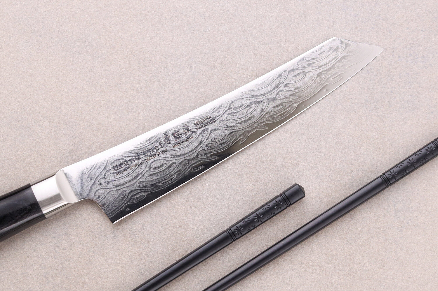 Couteau kengata universel 15cm japonais Sakai Takayuki Grand Chef Seigaiha Damas 45 couches