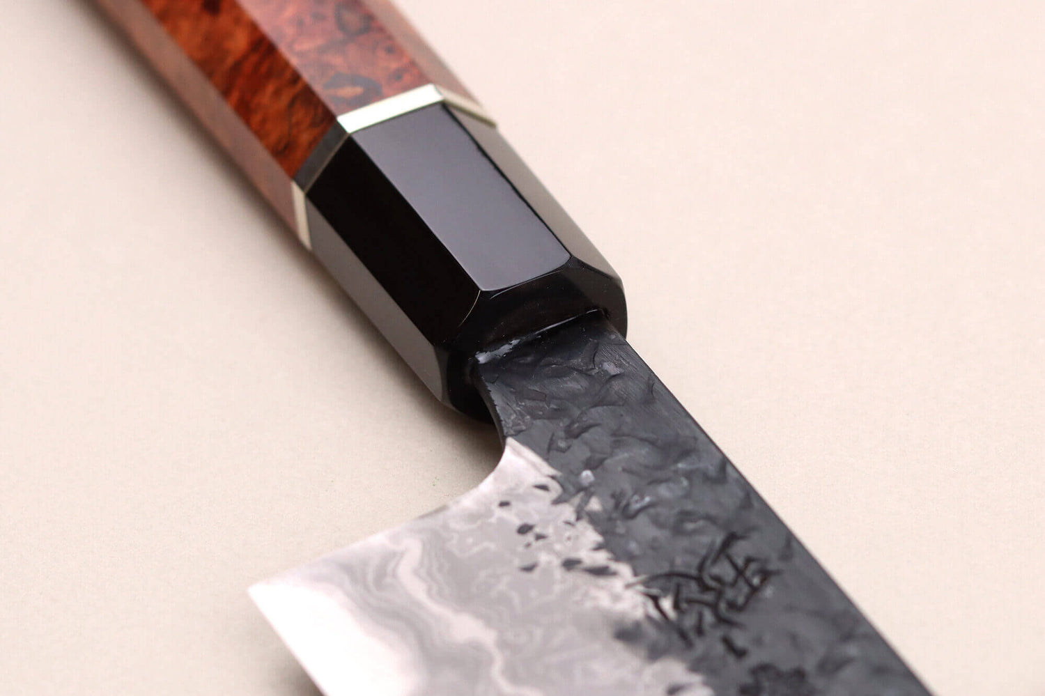 Couteau de chef 21cm japonais artisanal Kisuke Manaka Enn en cognassier avec 2 anneaux SECONDE VIE