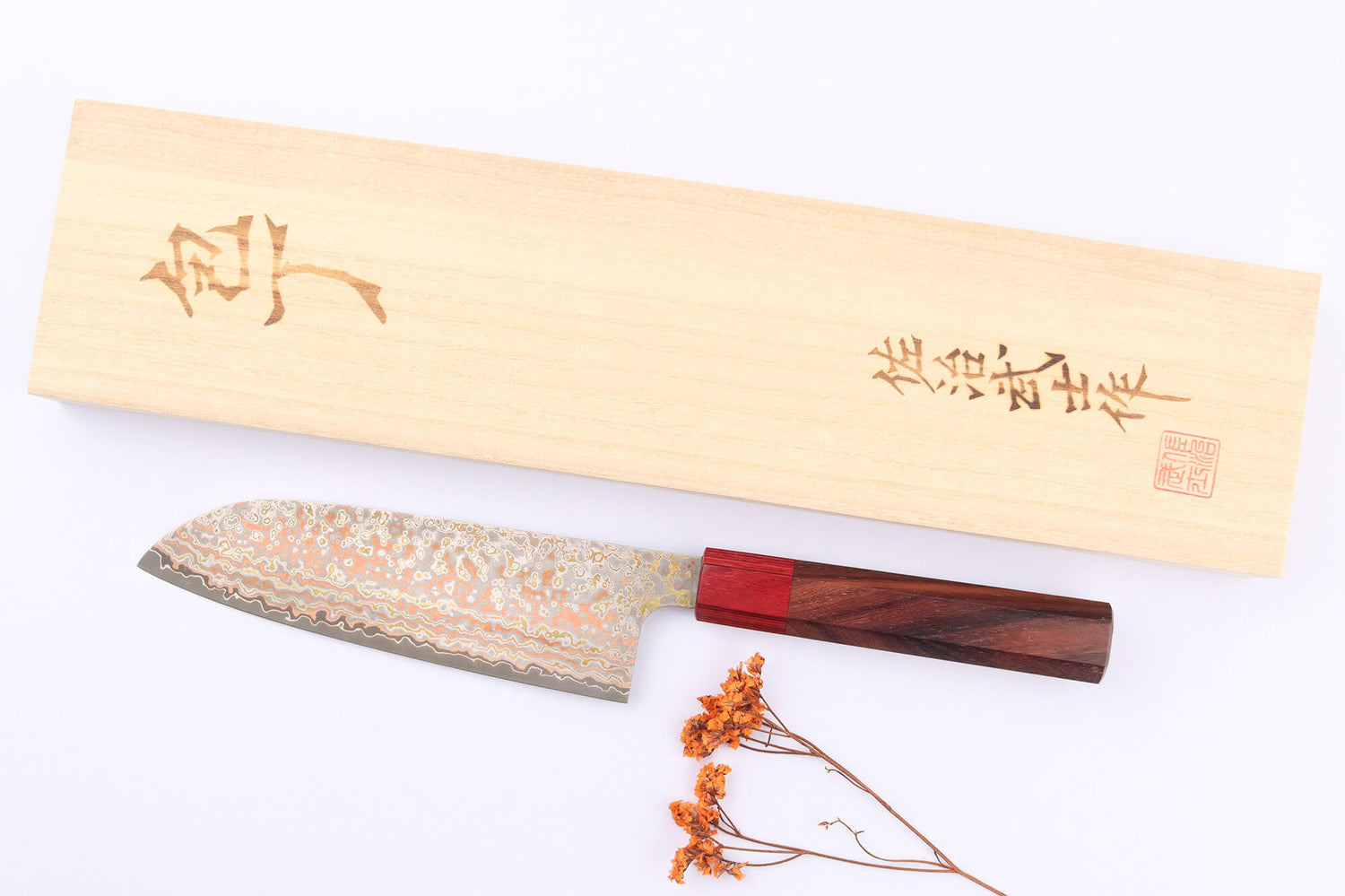 Couteau santoku 16,5cm japonais artisanal Takeshi Saji VG10 Rainbow Nashiji