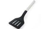 Spatule ajourée Kitchen Aid en nylon 34cm - Blanc porcelaine