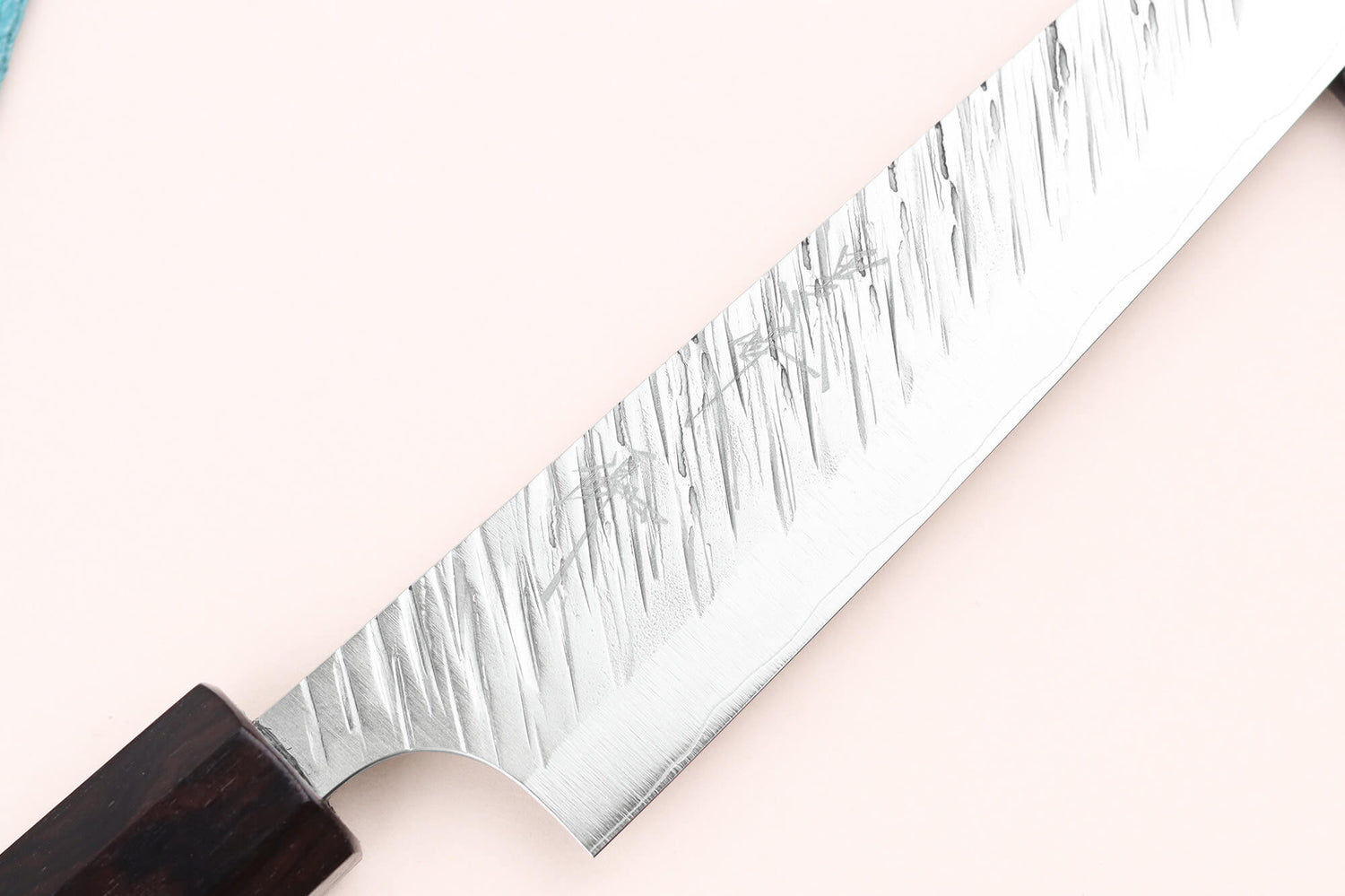 Couteau universel japonais artisanal Yu Kurosaki Fujin 15cm SG2 turquoise
