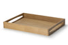 Plateau de service rectangulaire avec poignées Continenta en bois de chêne 49x35x6,3cm