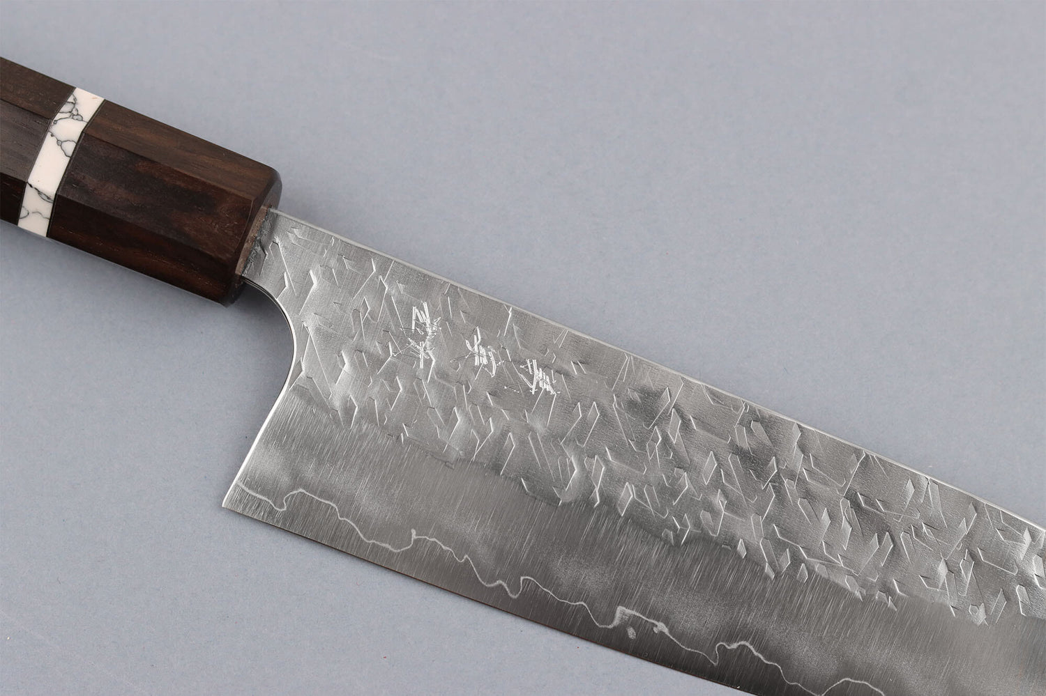 Couteau santoku 16,5cm japonais artisanal Yoshimi Kato Hyo SG2