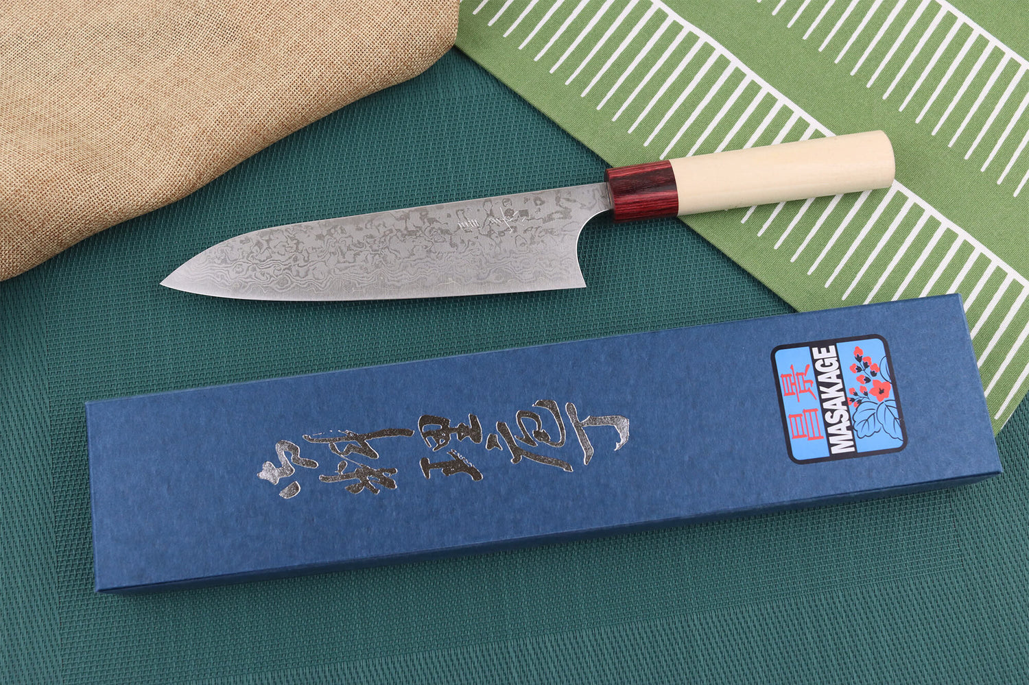 Couteau de chef japonais artisanal Masakage Kiri 18cm damas 49 couches