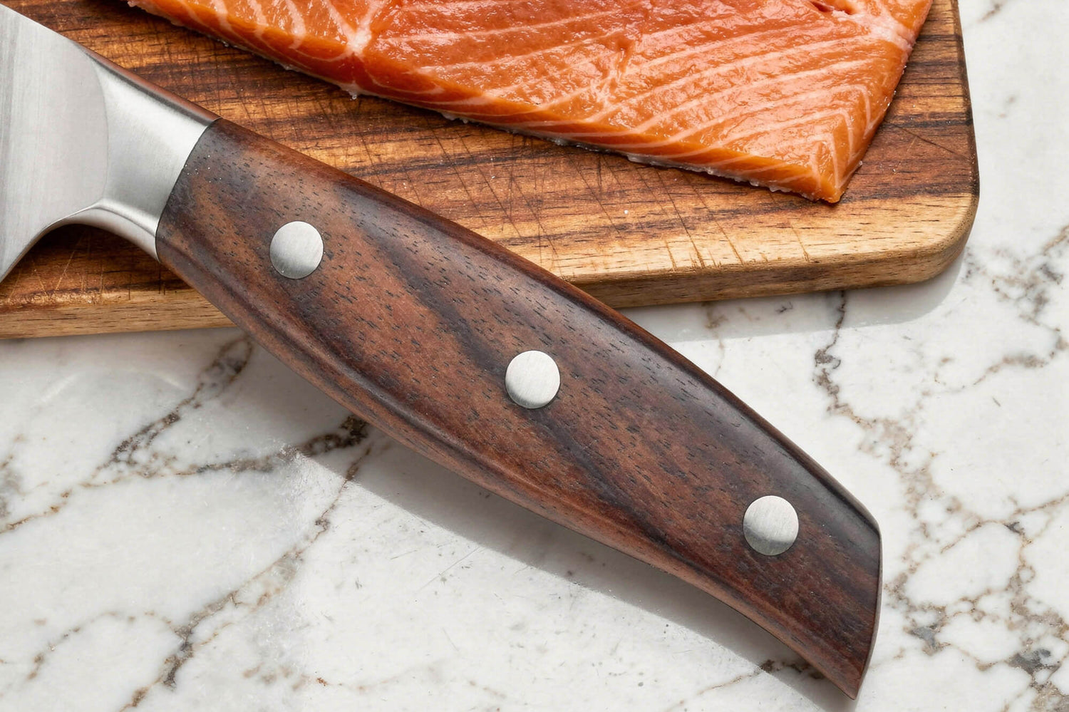 Couteau filet de sole 18cm Guillaume Leonard Cuistot en acier inoxydable et bois de santal rouge