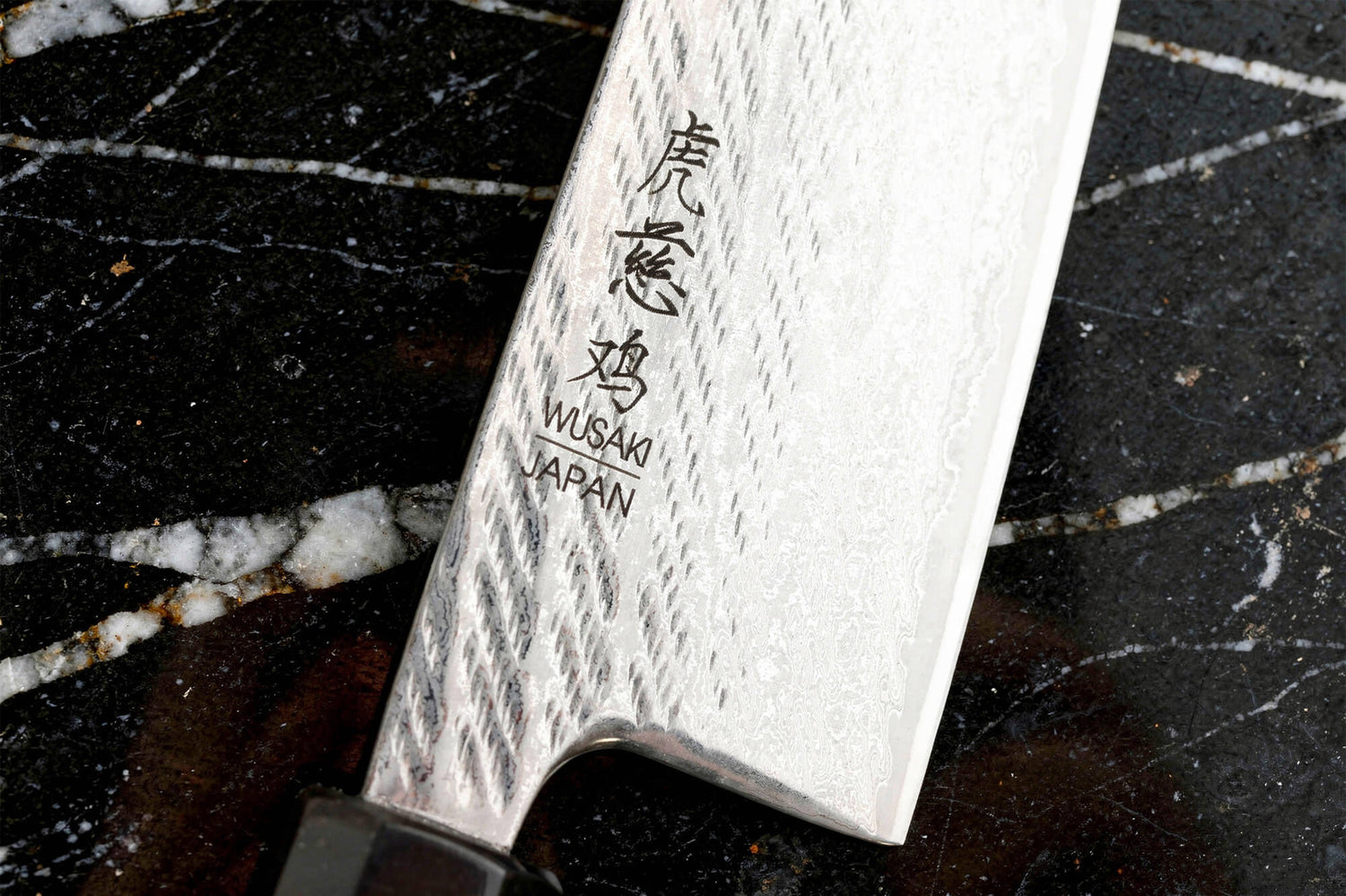Couteau santoku 16,5cm japonais artisanal Wusaki Kuronawa G3 damas