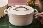 Cocotte ronde Beka Plume en aluminium 24cm - Beige
