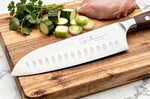 Couteau santoku 17cm Guillaume Leonard Cuistot en acier inoxydable et bois de santal rouge
