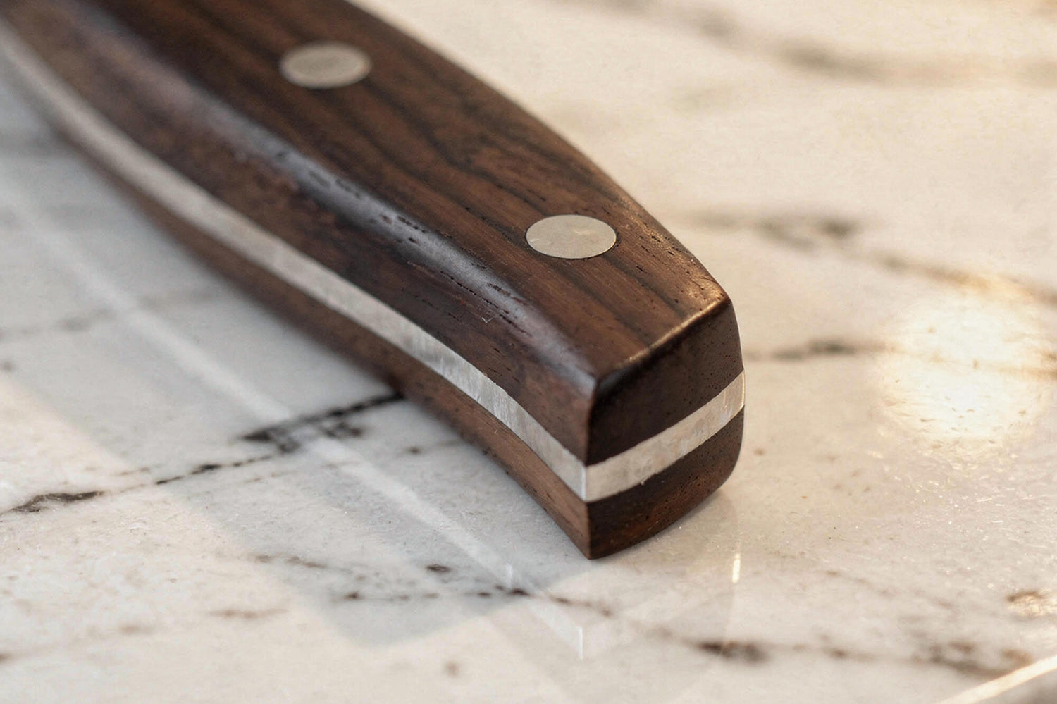 Couteau à surgelés 20cm Guillaume Leonard Cuistot en acier inoxydable et bois de santal rouge