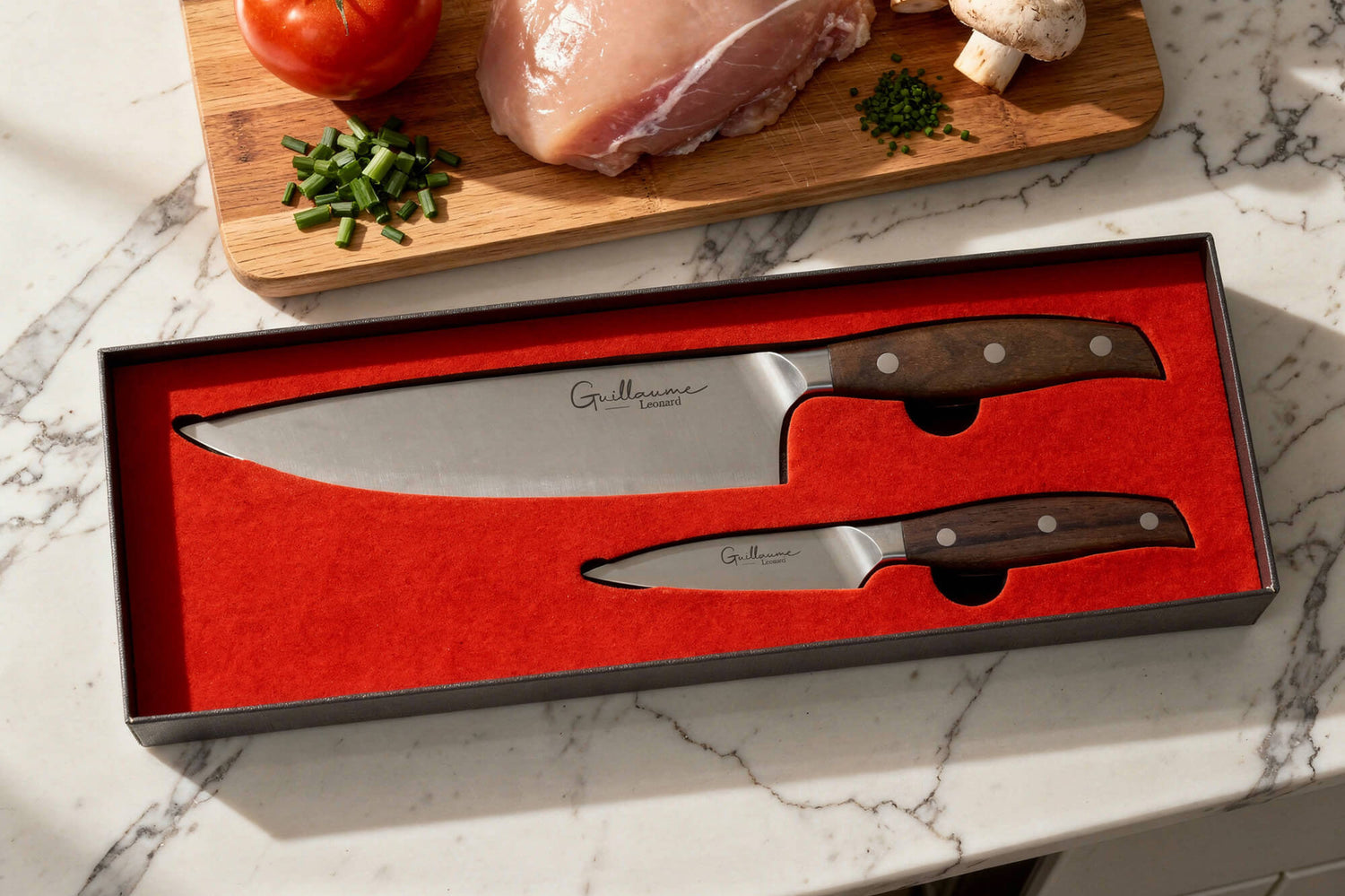 Coffret 2 couteaux Guillaume Leonard Cuistot acier inoxydable et santal rouge Chef + Office