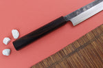 Couteau yanagiba 26cm japonais artisanal Hatsukokoro Shirasagi manche en ébène
