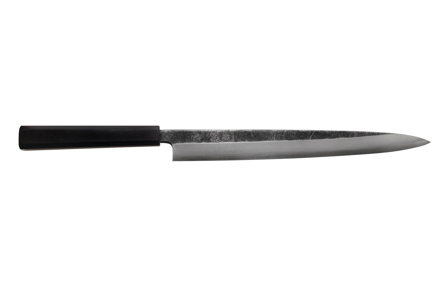 Couteau yanagiba 29cm japonais artisanal Hatsukokoro Shirasagi manche en ébène