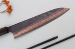 Couteau de chef 23cm japonais artisanal Hatsukokoro Yorokobi Kurouchi Damas