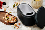Râpe Microplane 3-en-1 noire avec boîte de conservation et double couvercle