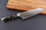 Couteau santoku Wusaki Sakin Damas 10Cr 17cm manche en fibre de carbone et feuille d'or