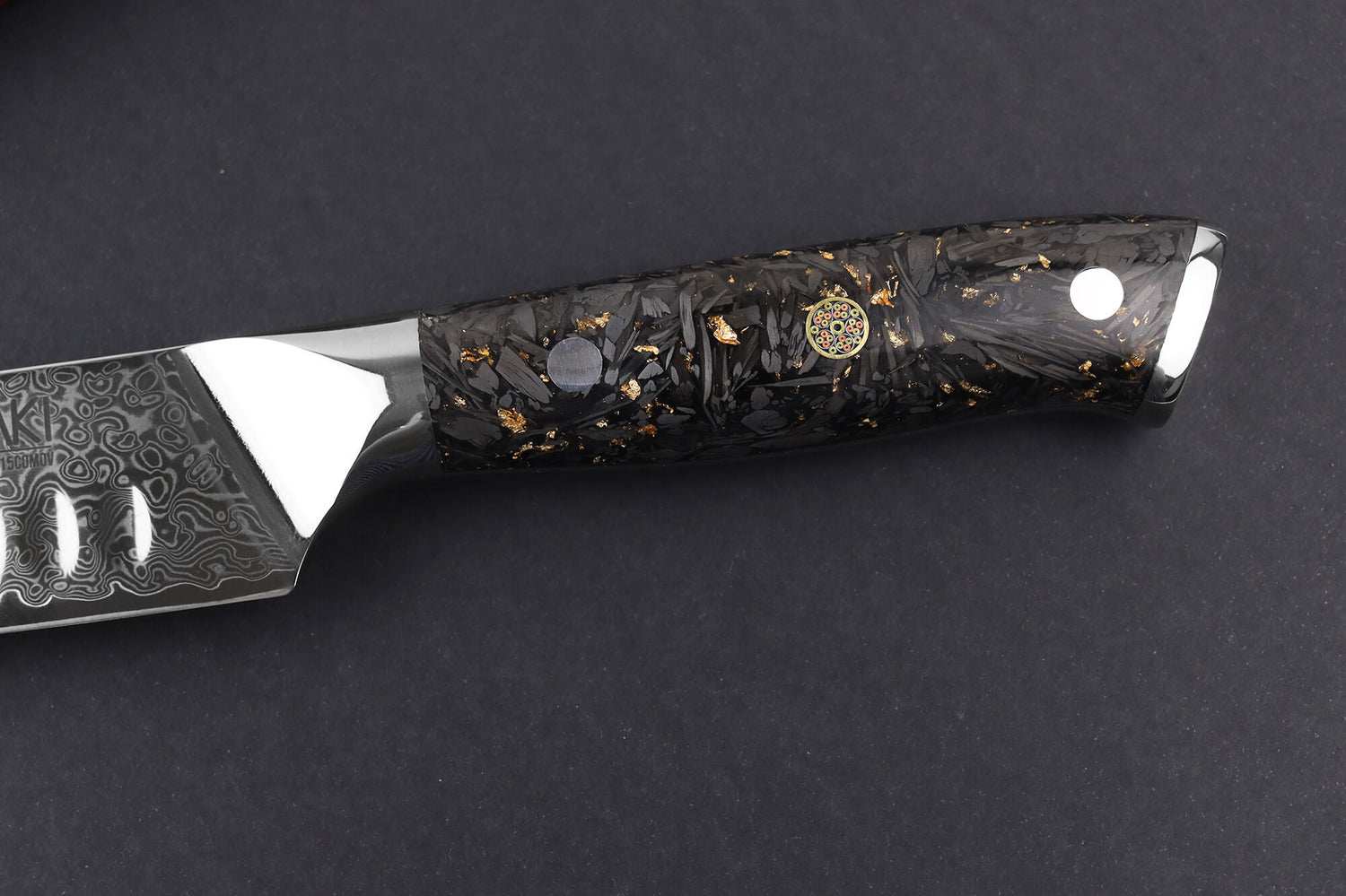 Couteau à découper Wusaki Sakin Damas 10Cr 25cm manche en fibre de carbone et feuille d'or