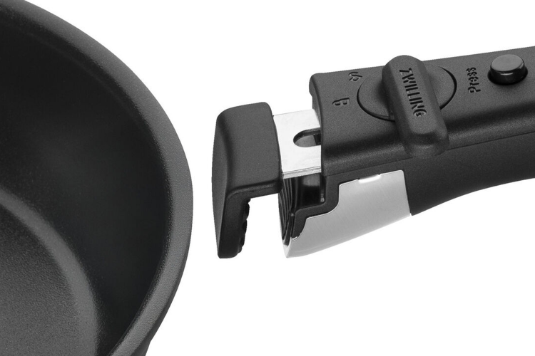 Set de 2 poêles Zwilling Unlock Ceraforme® Titanium en aluminium 20 et 28cm + 1 poignée amovible