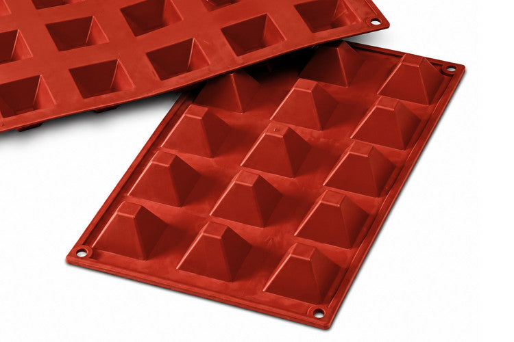 Moule en silicone professionnel Silikomart Silicon Flex 300x175mm 15 pyramides
