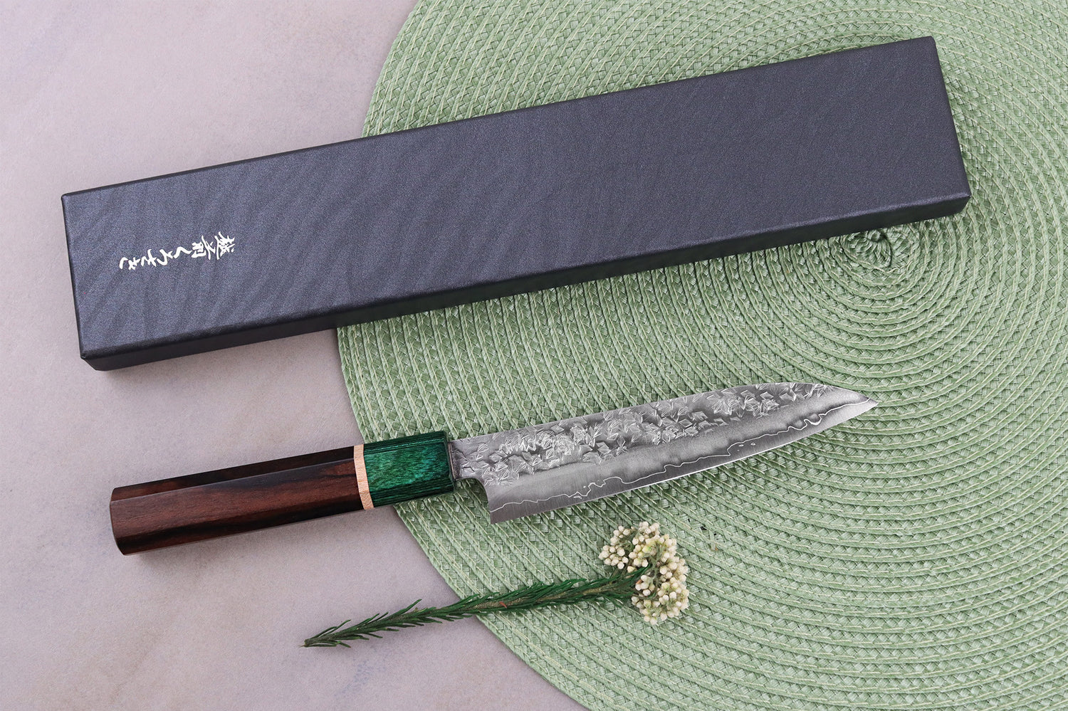 Couteau universel 13,5cm japonais artisanal Makoto Kurosaki Samidorizuki SGStrix