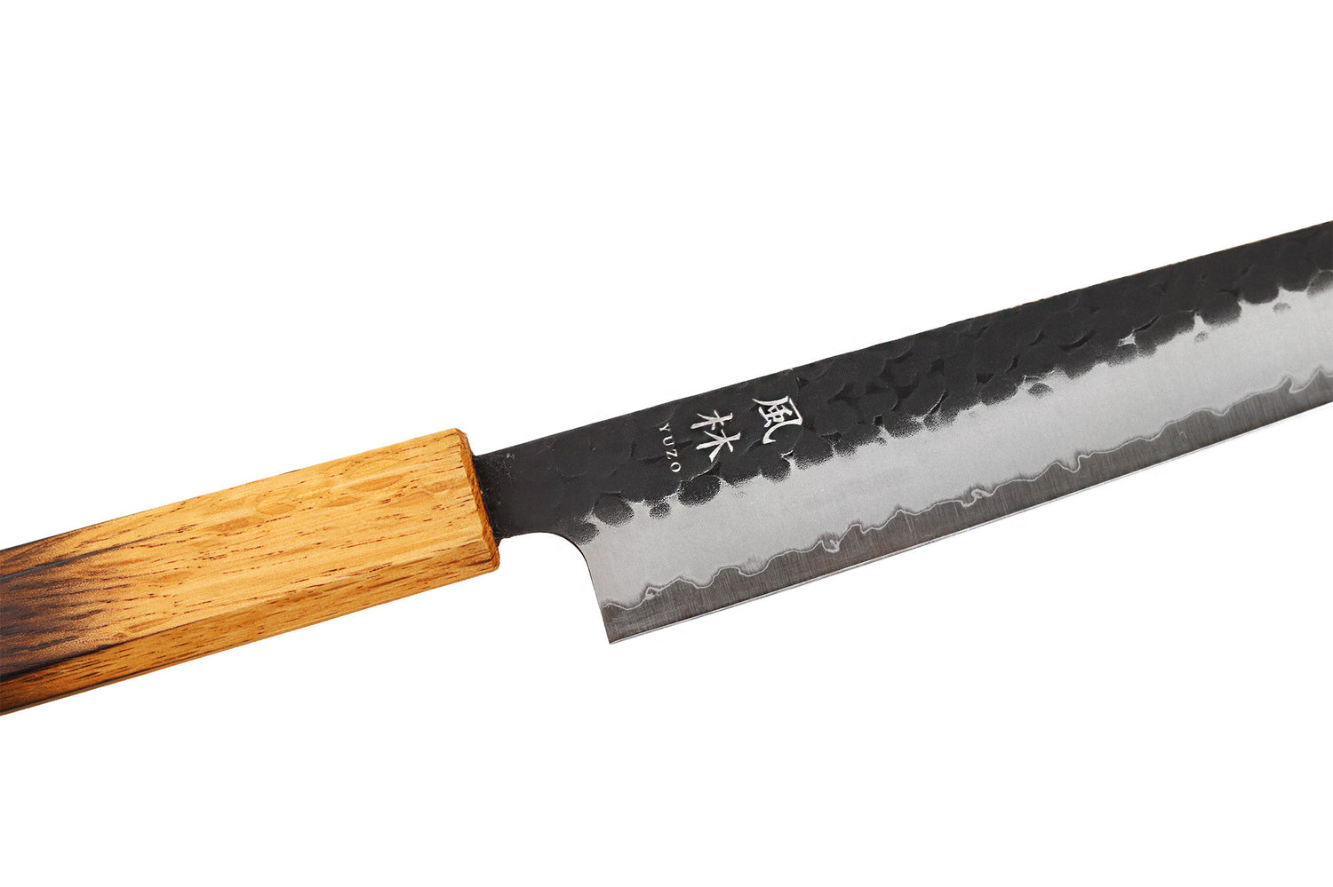 Couteau sujihiki 24cm japonais artisanal Yuzo Black AS chêne brûlé