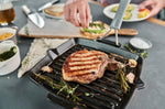 Gril carré Staub 24cm en fonte émaillée noir mat à poignée pliable