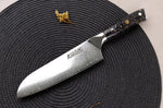 Couteau santoku Wusaki Sakin Damas 10Cr 17cm manche en fibre de carbone et feuille d'or