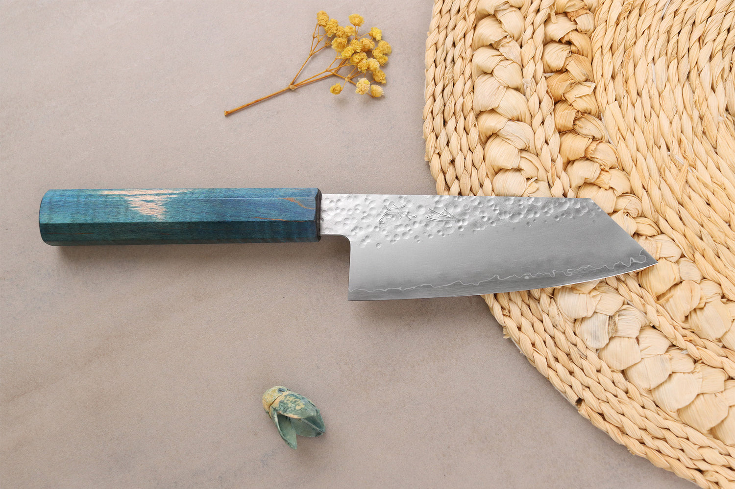 Couteau ko-bunka 13cm japonais artisanal Hado Shiosai VG10 manche bleu