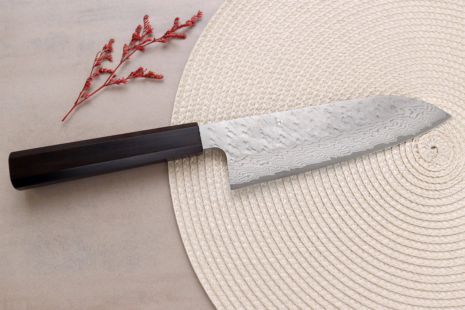 Couteau santoku 17cm japonais artisanal Nigara Hamono Tsuchime VG10 damas
