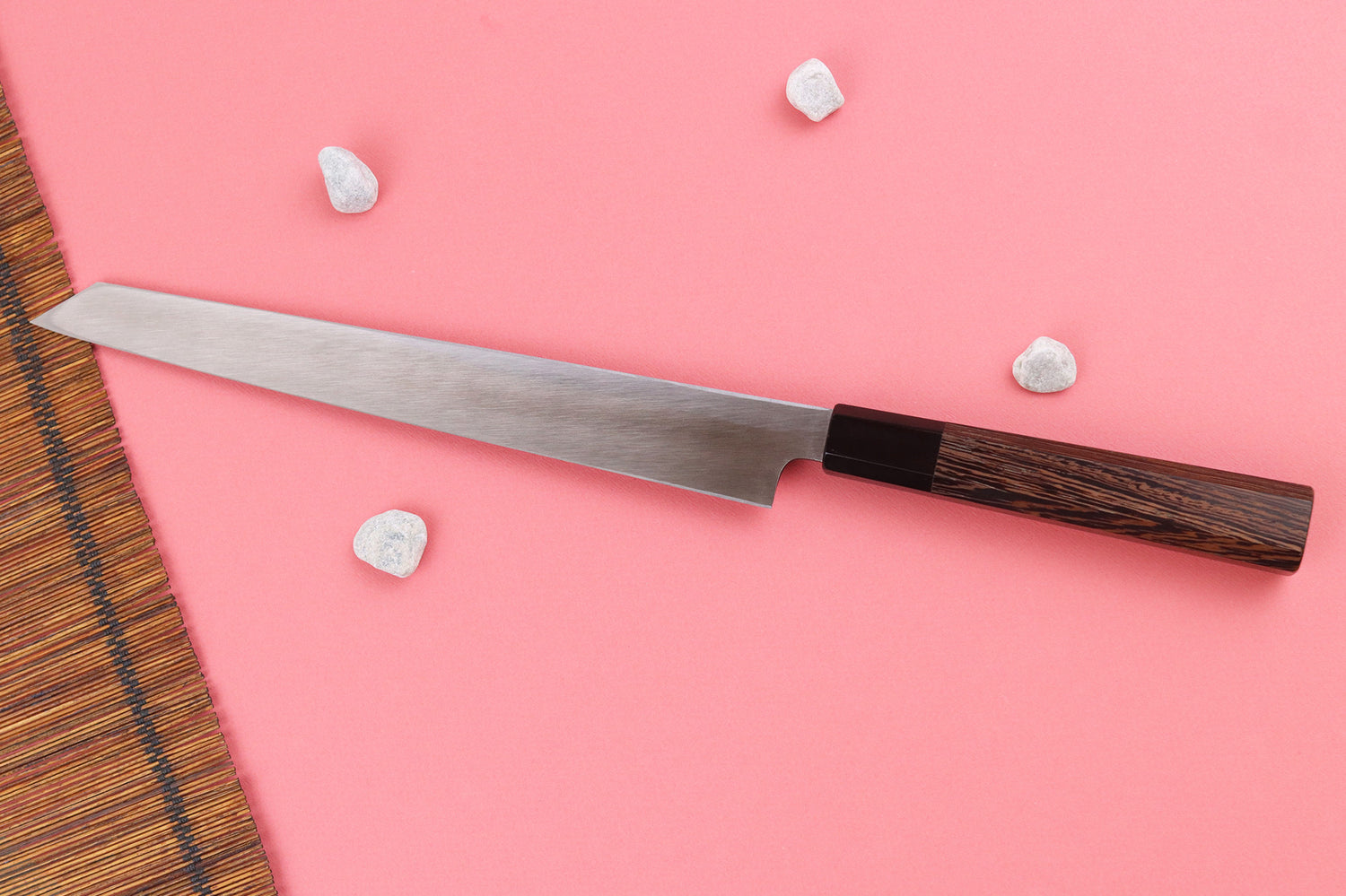 Couteau yanagiba kiritsuke 27cm japonais artisanal Hatsukokoro Shirasagi manche en wengé
