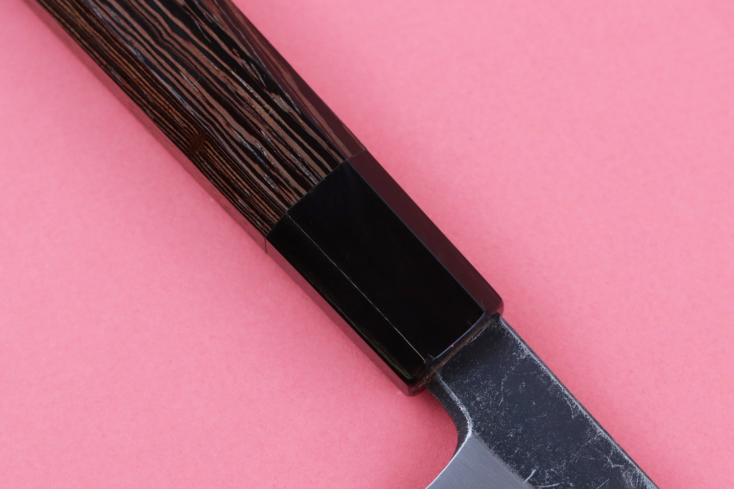 Couteau yanagiba kiritsuke 27cm japonais artisanal Hatsukokoro Shirasagi manche en wengé
