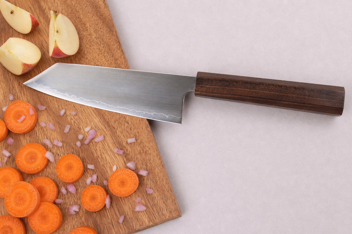 Couteau santoku kiritsuke 17,5cm japonais artisanal Wusaki Hikari SLD manche bubinga