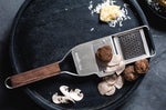 Râpe à truffe 2-en-1 Microplane Master manche en noyer