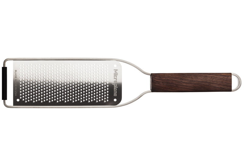 Râpe Microplane Master grains fins manche en noyer