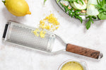 Râpe Microplane Master grains fins manche en noyer