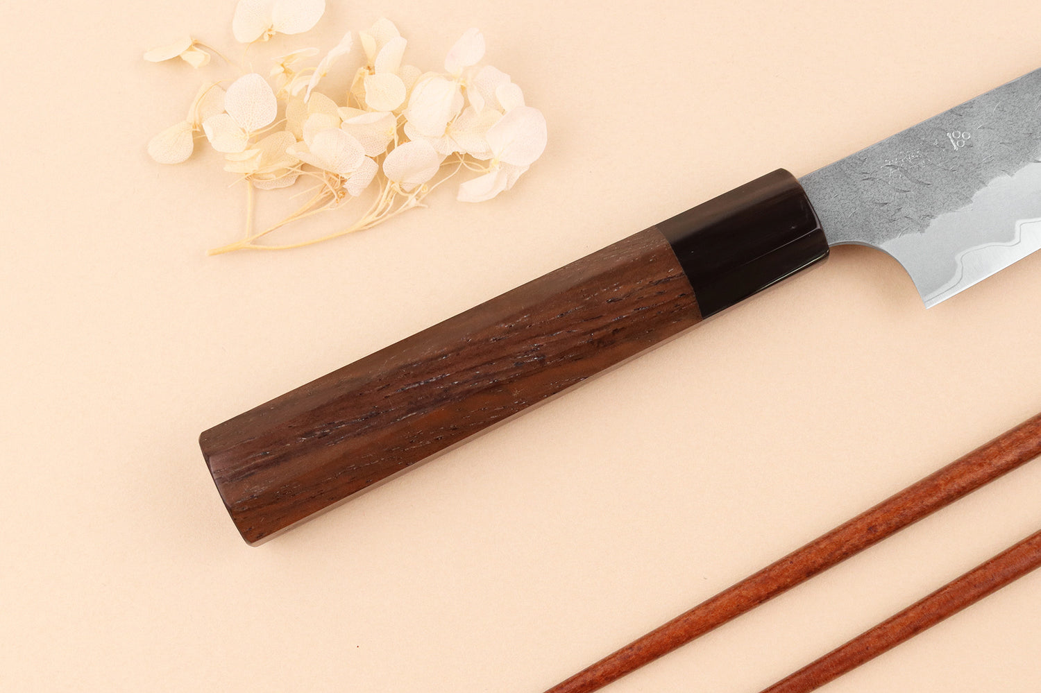 Couteau universel 15cm japonais artisanal Nigara Hamono Tsuchime AS manche en noyer
