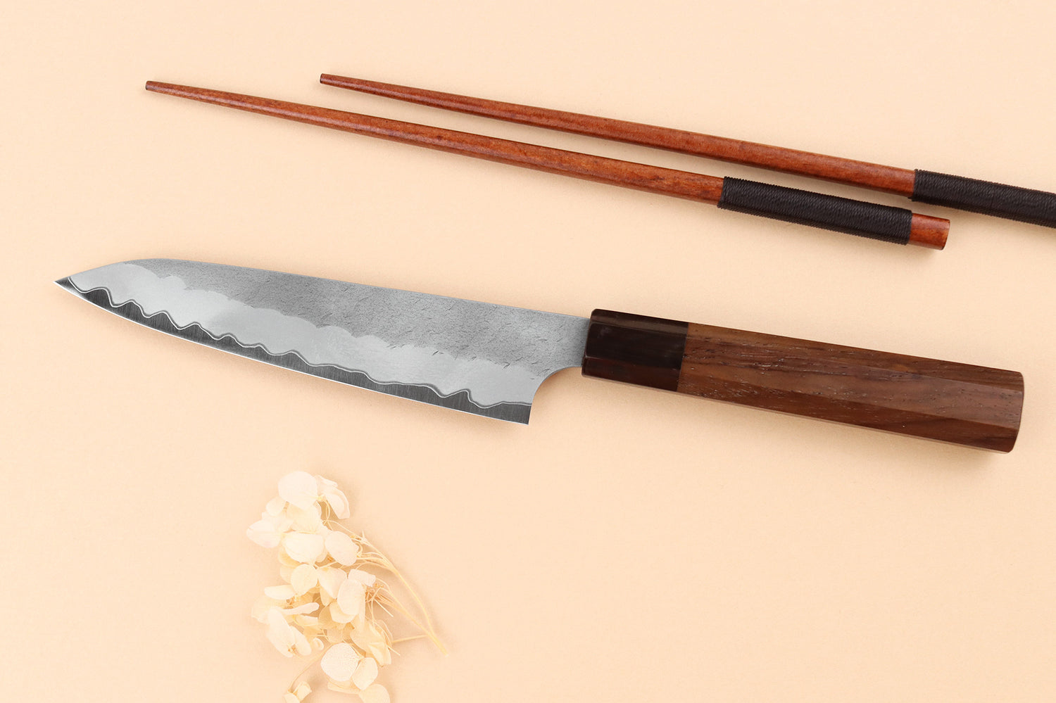 Couteau universel 15cm japonais artisanal Nigara Hamono Tsuchime AS manche en noyer
