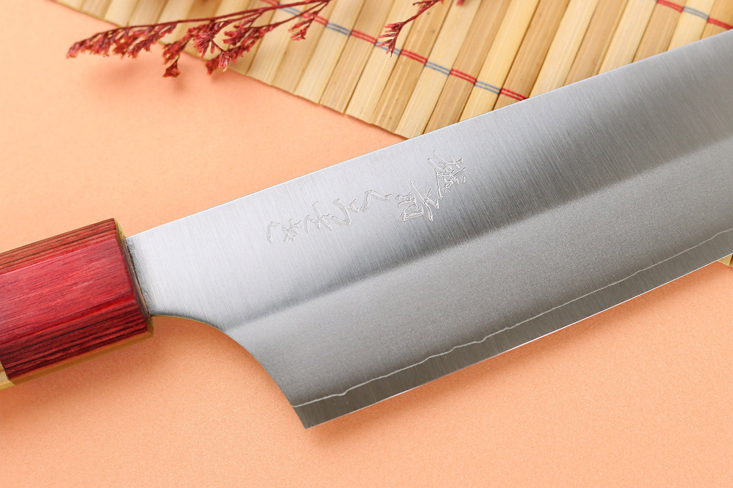 Couteau de chef 21cm japonais artisanal Makoto Kurosaki Ryusei VG7