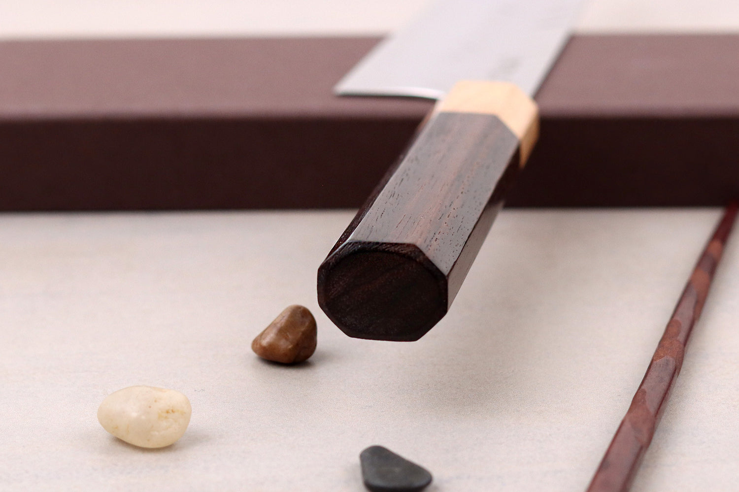 Couteau de chef 21cm japonais artisanal Yoshimi Kato SPG Strix V-Tsuchime