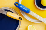 Râpe-Zesteur Microplane Premium Pop of Colour Bleu Myrtille - 20,3cm