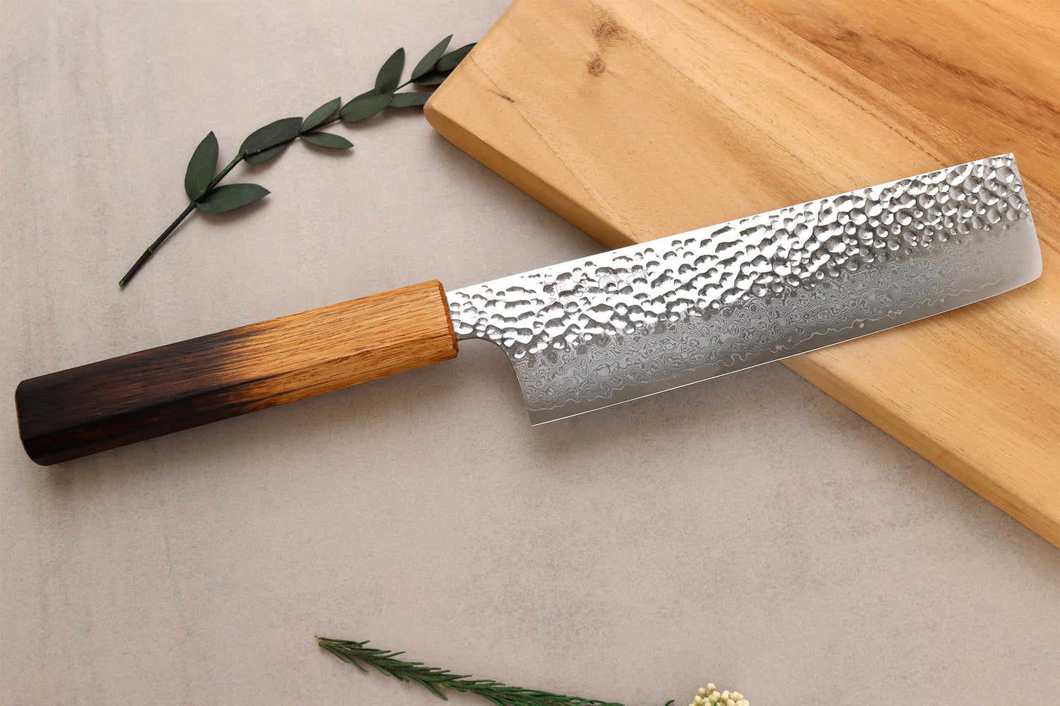 Couteau nakiri 17cm japonais artisanal Wusaki Yaketa VG10 damas chêne brûlé