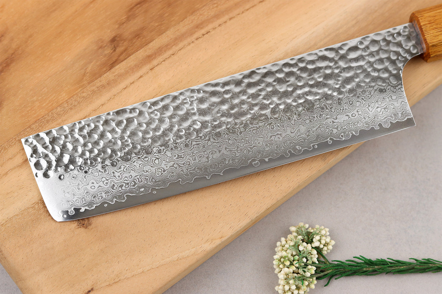 Couteau nakiri 17cm japonais artisanal Wusaki Yaketa VG10 damas chêne brûlé