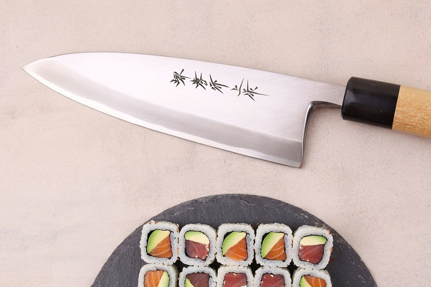 Couteau deba 18cm japonais artisanal Sakai Takayuki Honkasumi pour gaucher