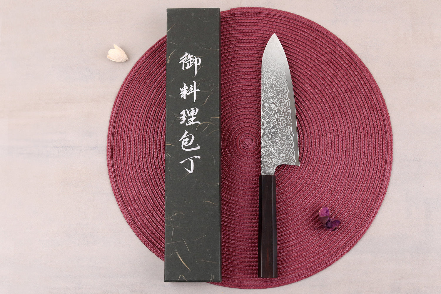 Couteau santoku 18cm japonais artisanal Hatsukokoro Ginga ATS-34 Damas ébène