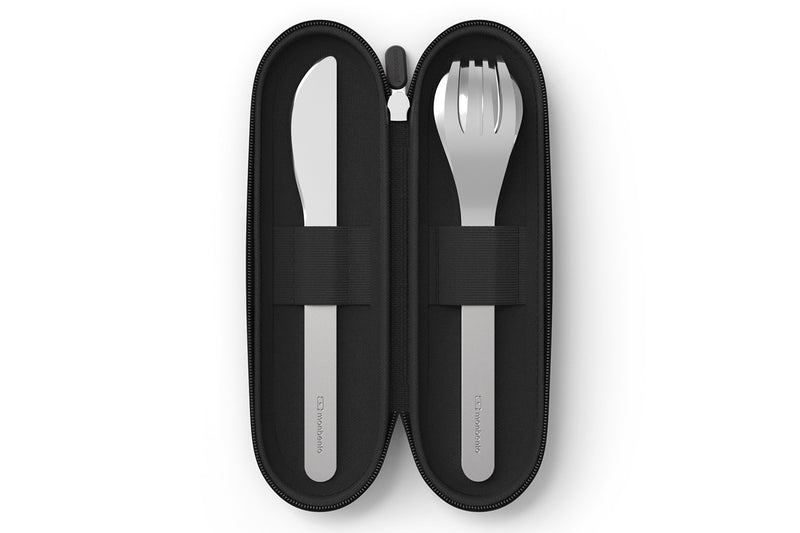 Set couverts nomades Monbento Slim Nest noir avec étui de rangement