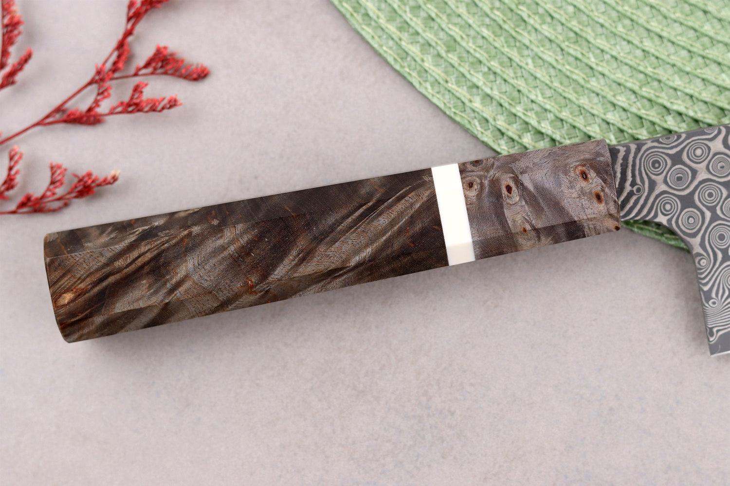 Couteau nakiri kiritsuke 17cm japonais artisanal Nigara Hamono Anmon Damascus SG2