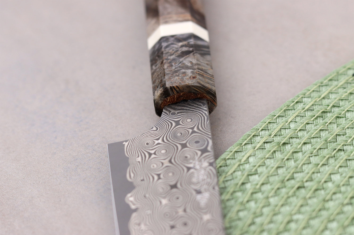 Couteau universel 14cm japonais artisanal Nigara Hamono Anmon Damascus SG2