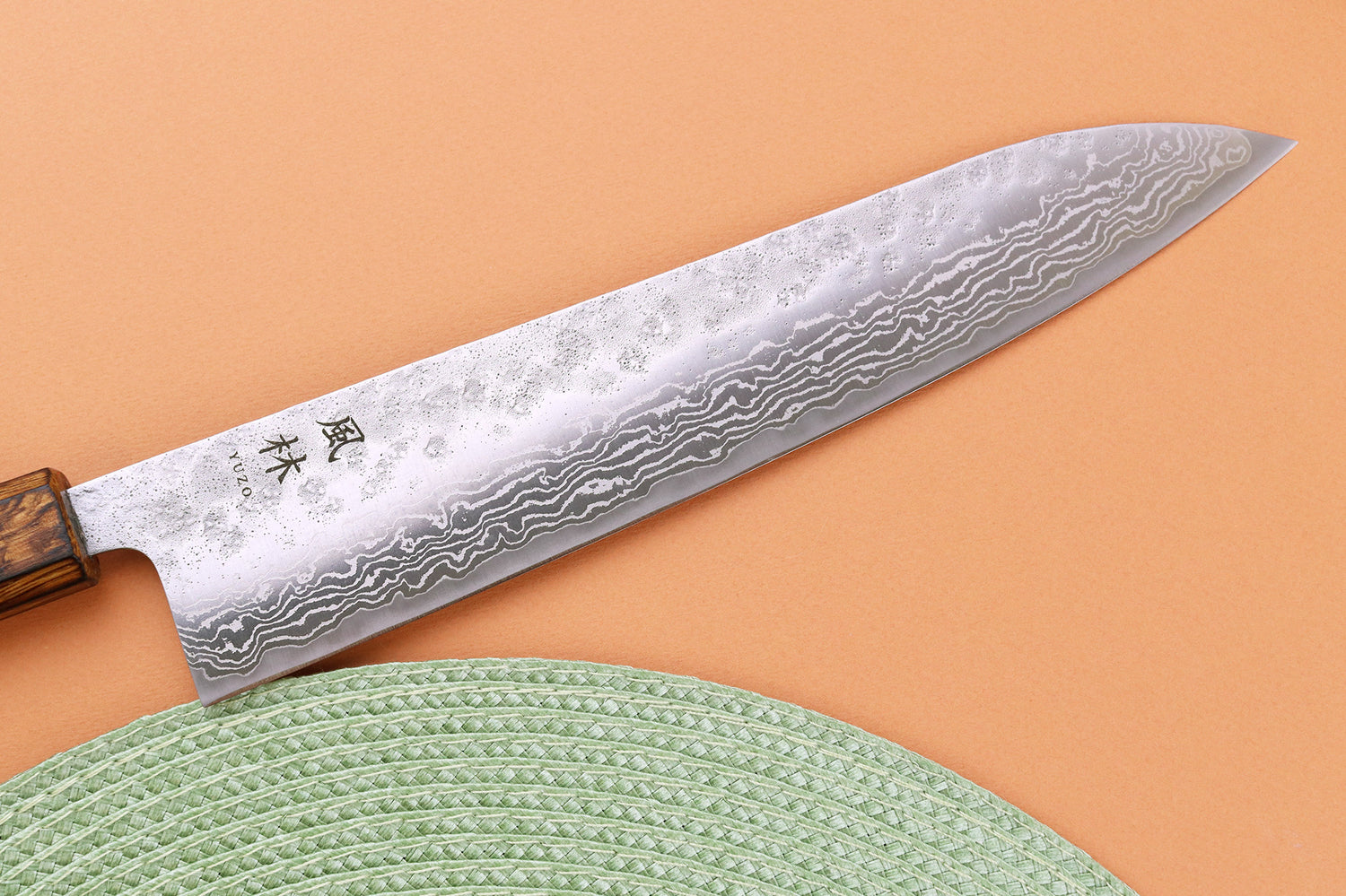 Couteau de chef 24cm japonais artisanal Yuzo Enju Damas 440C