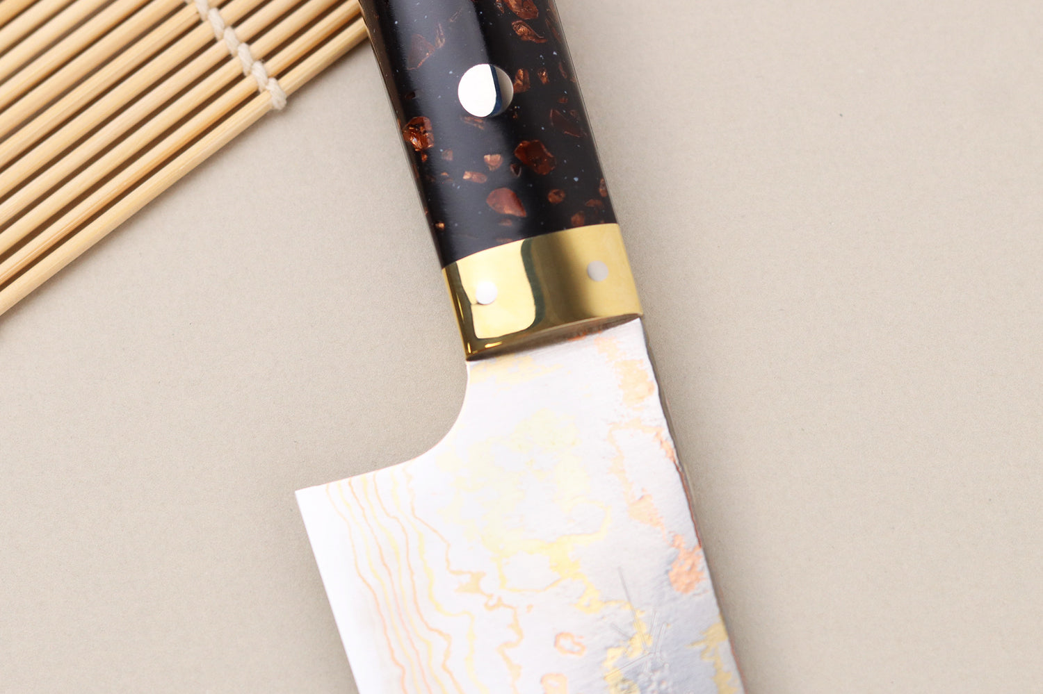 Couteau de chef 21cm japonais artisanal Takeshi Saji BS2 Rainbow