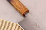 Couteau santoku 16,5cm artisanal japonais Tsunehisa AUS8 manche en chêne brûlé